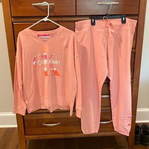 Calvin Klein, Sweatsuit, worn once on a cruise:)!